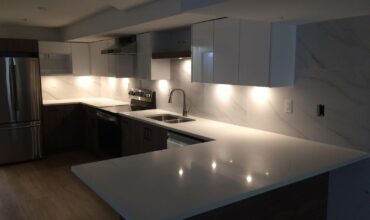 Modern Kitchen Renovation with Integrated Lighting